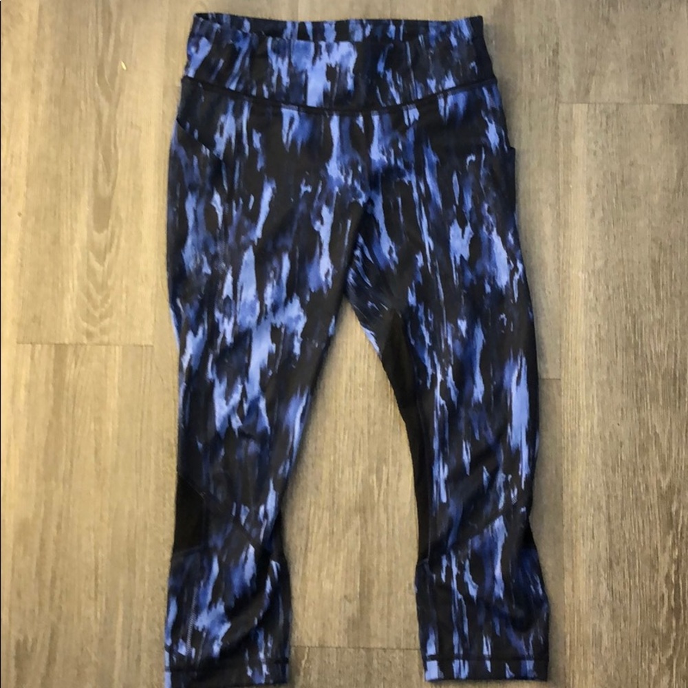Wunder Under Crop Lululemon Leggings